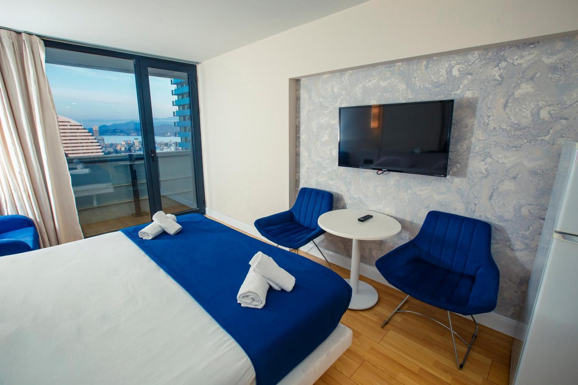 P A N O R A M A A P R T H T E L Orbi With Sea View Hotel Batoemi Buitenkant foto